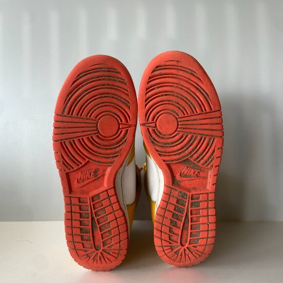 Nike Dunk Highs University Gold - Picture 5 of 5